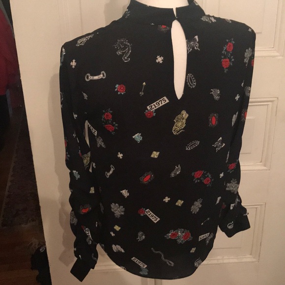 EUC Studded Long Sleeved Zara Shirt Size Small - Picture 6 of 8